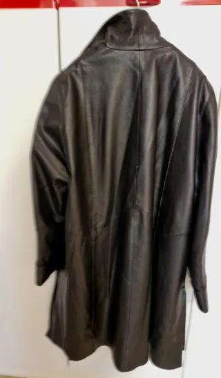 Cappottino in vera pelle nero