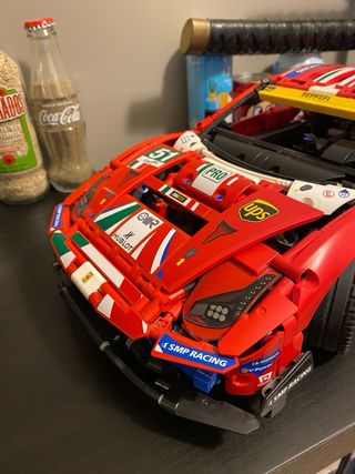 Lego Technic Ferrari 42125