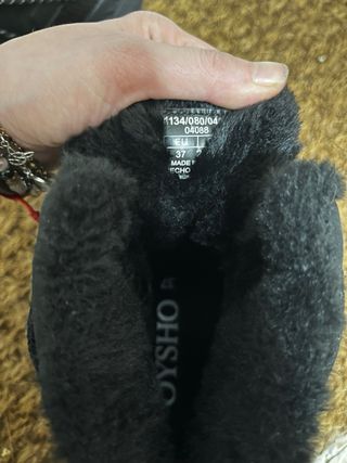 Botas de montaña Oysho negras