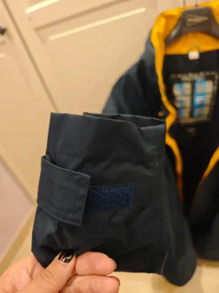 Impermeable Tribord azul y amarillo