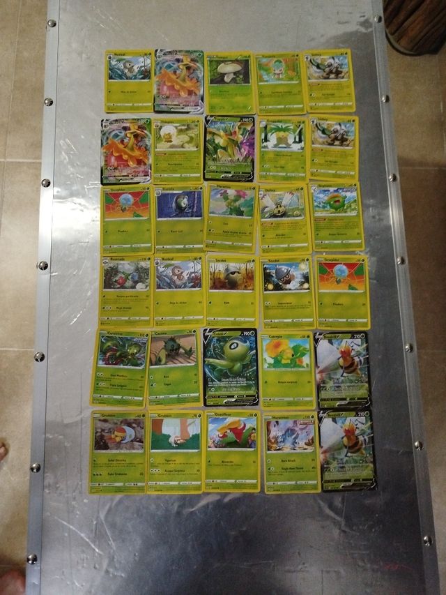 Cartas Pokémon Variadas