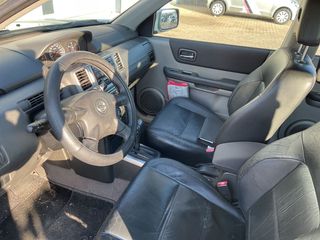 Nissan X-Trail AUTOMÁTICO