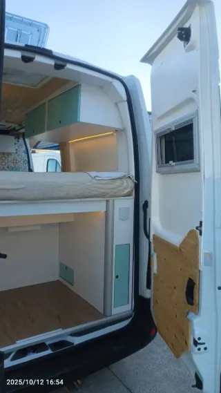 Nissan NV400 camper