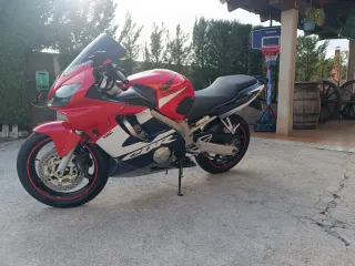 Honda CBR 600F 2002 CAMBIO