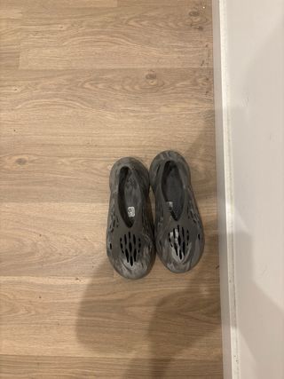 Adidas Yeezy Foam Runner Gris