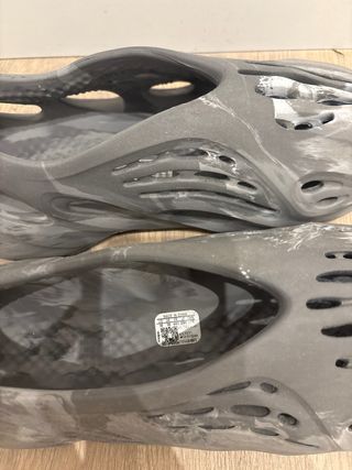 Adidas Yeezy Foam Runner Gris