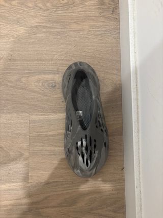 Adidas Yeezy Foam Runner Gris