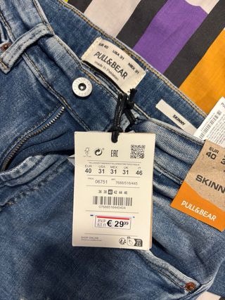 Zara Pantalón Tejano Roto Talla XS
