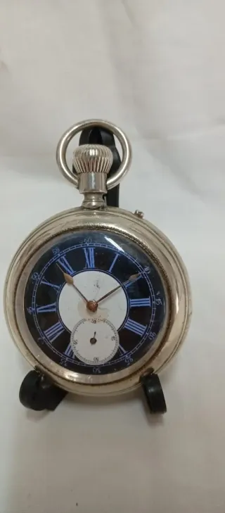Reloj de bolsillo antiguo