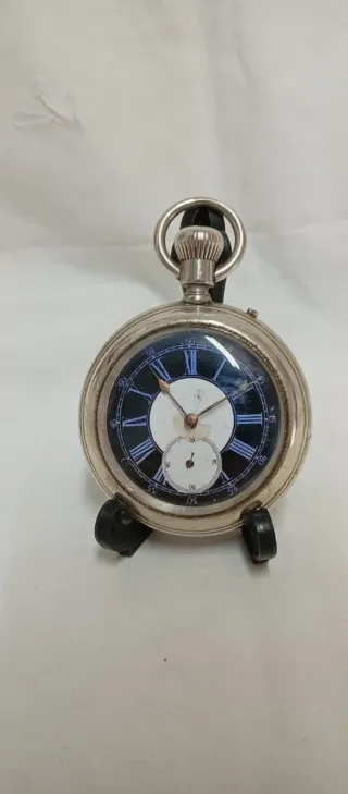 Reloj de bolsillo antiguo