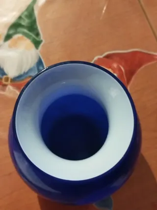 Vasetto blu in vetro