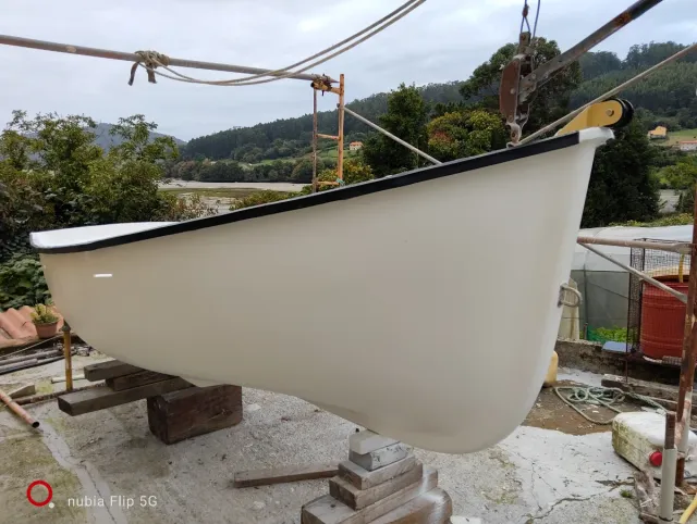 Embarcación  4m Fibra