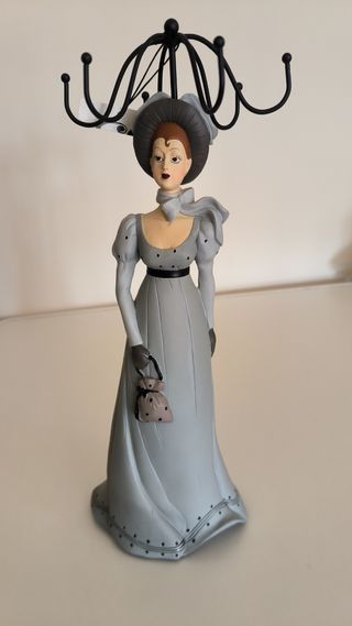 Colgador de joyas con figura de época a estrenar 