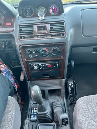 Mitsubishi Montero 2000
