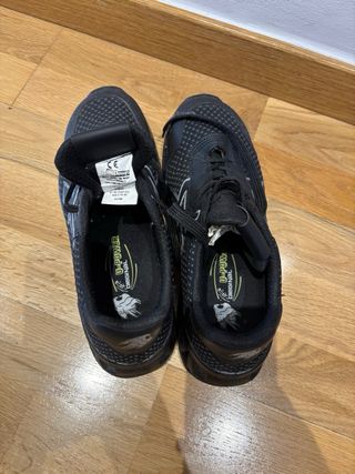 Zapatos de seguridad U-Power Logan negros