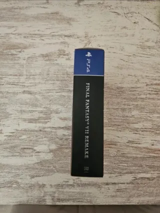 Final Fantasy VII Remake Deluxe PS4