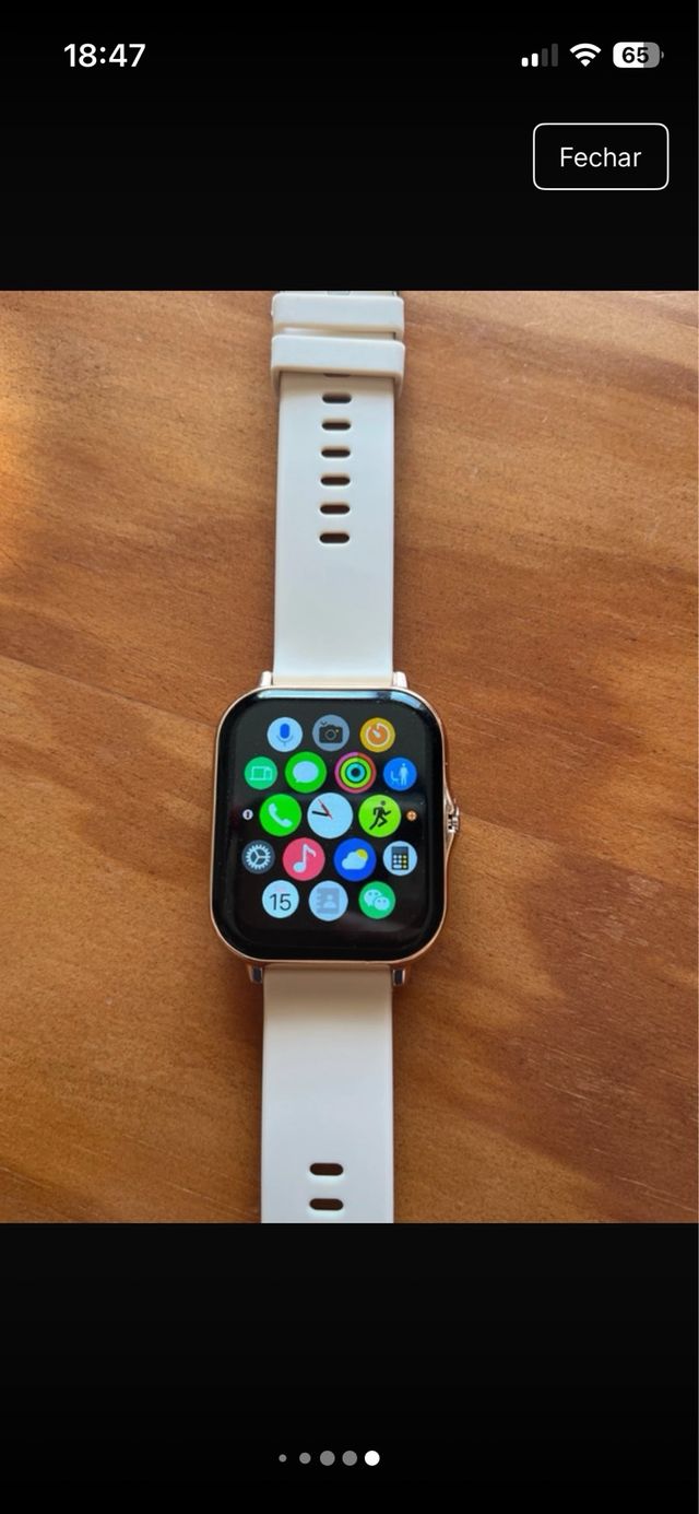 Smartwatch Senhora Bege e Dourado