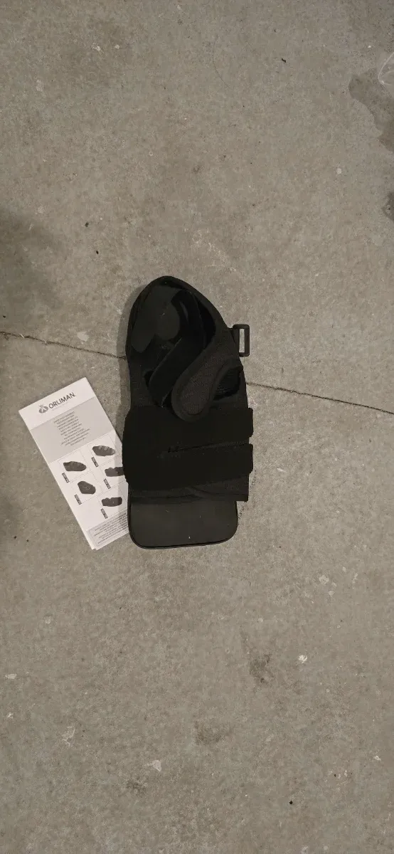 Zapatos ortopédicos negros