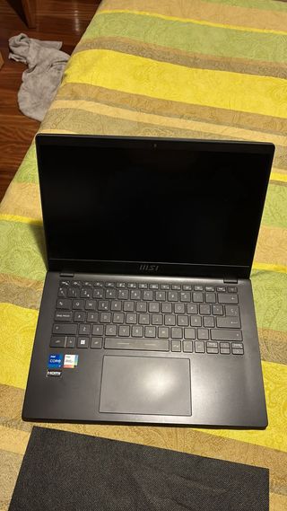 Portátil MSI Negro Nuevo Sin Uso