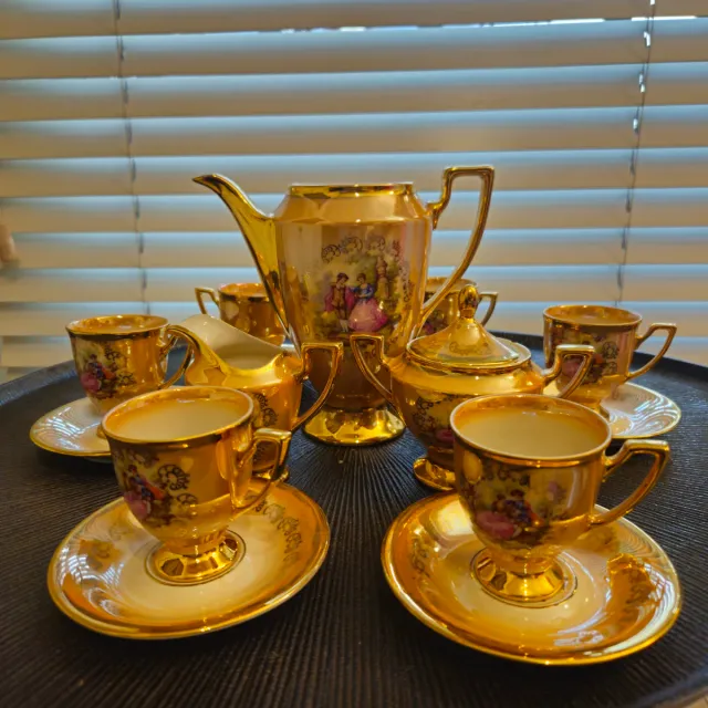 Servicio de té porcelana dorado