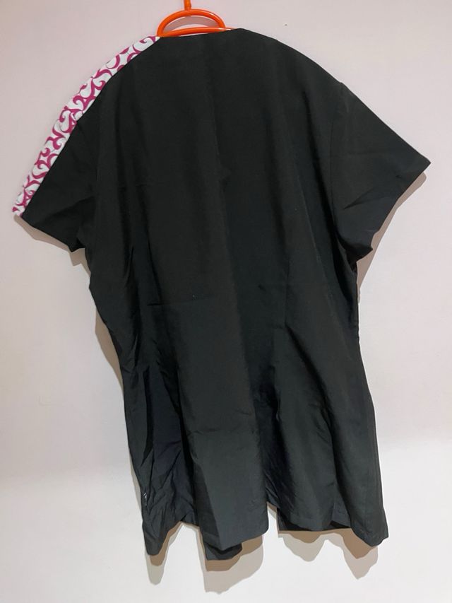 Uniforme mujer negro y rosa