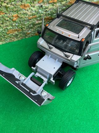 Hummer H2 Maisto – Escala 1:18 - Marca Maisto