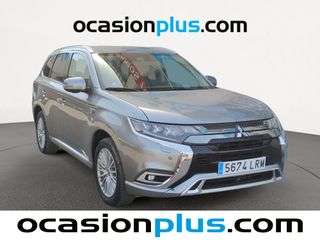 Mitsubishi Outlander 2.4 PHEV Kaiteki 4WD Auto 165 kW (224 CV)