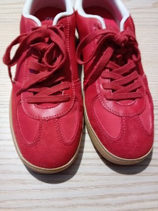 Zapatillas Zara rojas talla 40