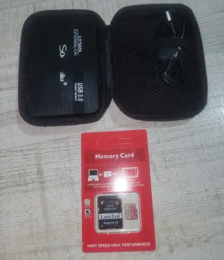 Disco Duro 500GB + Tarjeta SD 64GB