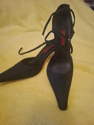 Zapatos de tacón Carolina Herrera negros