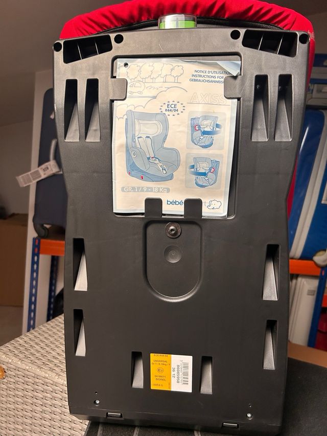 Silla Coche Bebé Confort Axiss Giratoria