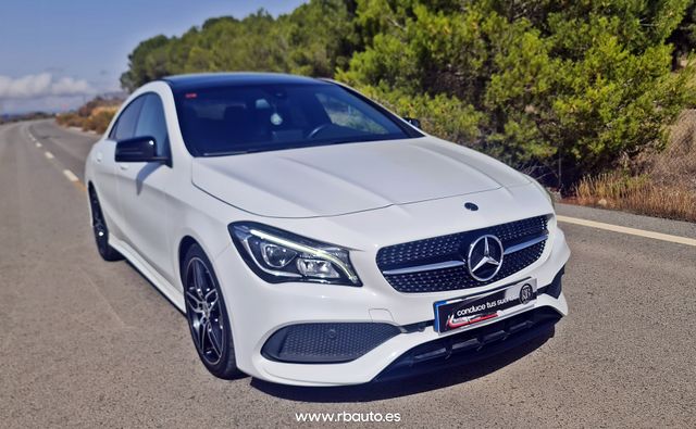 Mercedes-Benz Clase CLA 180AMG line impecable