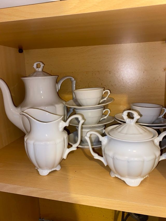 Juego de café de porcelana