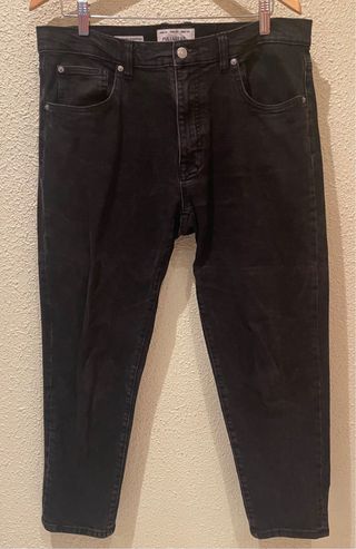 Pantalón vaquero negro Pull&Bear Talla 44