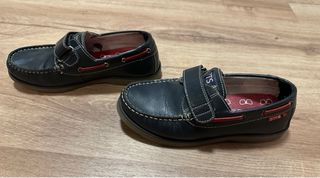 Zapatos niño BTS talla 36, piel azul