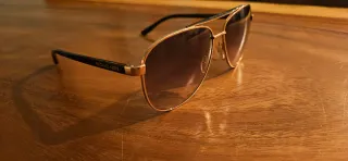 Gafas de sol Michael Kors doradas y marrones