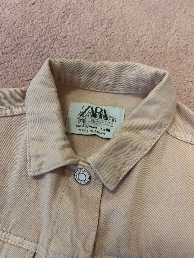 Chaqueta vaquera rosa niña