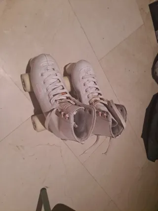 Patines de niña talla 35