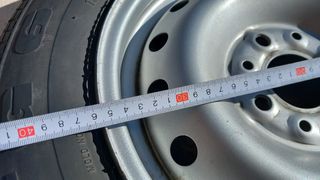 Rueda 135/80 R 13 70 T