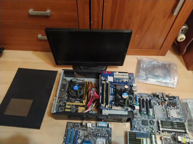 Lote componentes informáticos