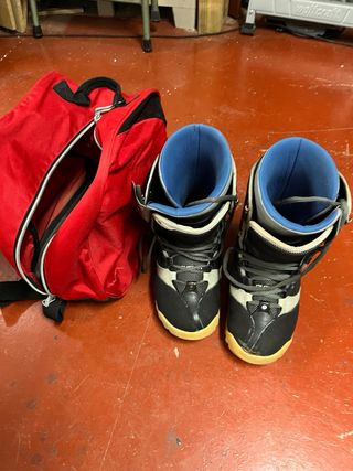 Equipo Snowboard Burton, Fijaciones y botas.
