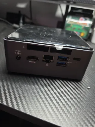 Intel NUC 7 Mini PC BOXNUC7i5BNH