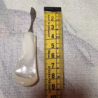 Antiguo juego tocador mango nacar