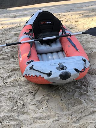 Kayak Hinchable Intex con Remo