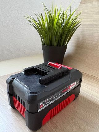 Cargador Doble Einhell Power X-Change + Batería