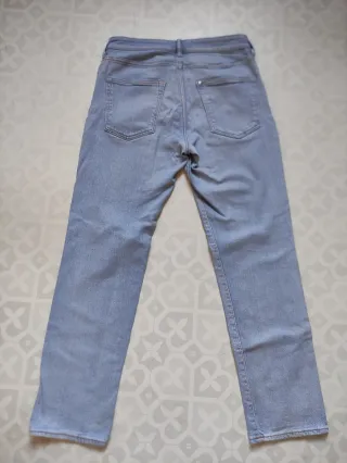 Vaqueros Regular H&M chico T. 30/32