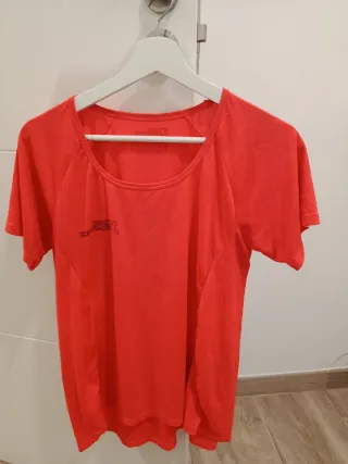 Camiseta deportiva Rock Experience roja Talla M