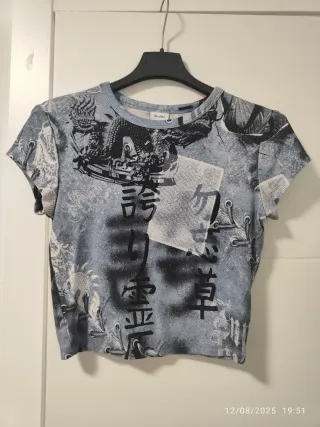 Camiseta Bershka Estampado Dragón S no negociable