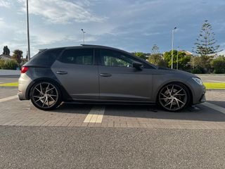 SEAT Leon 2019 Cupra