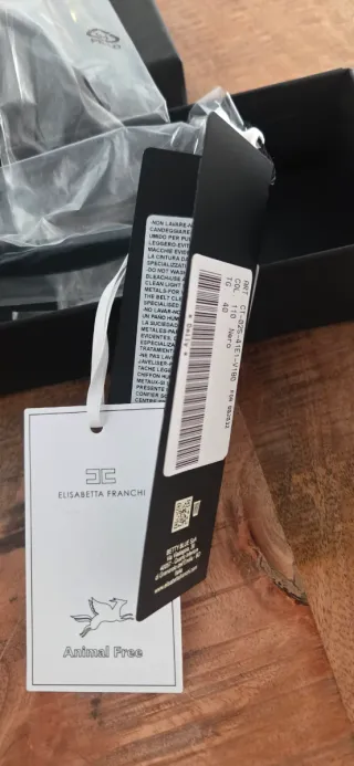 Cinturón Elisabetta Franchi Negro y Dorado Nuevo